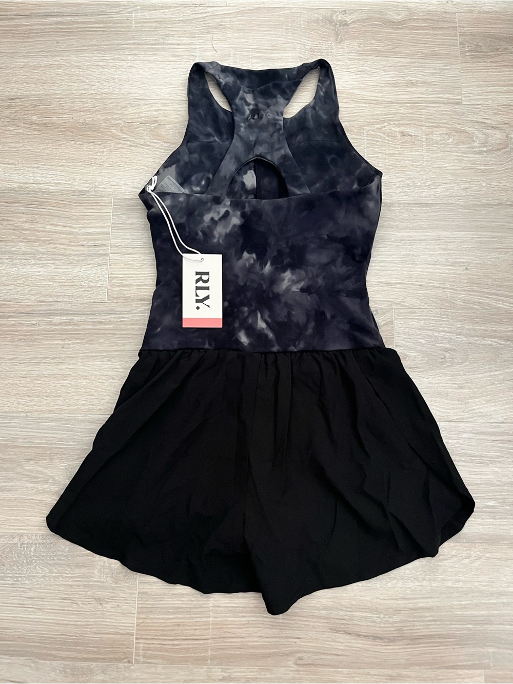NWT Relay Active Women’s Kella Pocket Runsie Black Tie Dye - Size Small - Picture 4 of 5